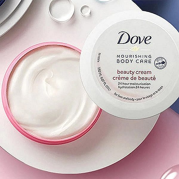 کرم مرطوب کننده دست داو dove
