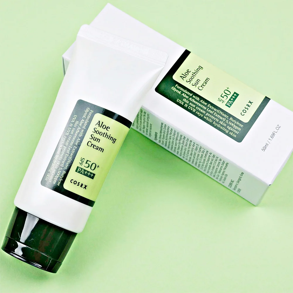 کرم ضدآفتاب کوزارکس SPF50 مدل آلوئه ورا حجم 50 میلی لیتر